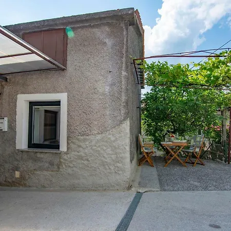 Apartma Bajc 別荘 Ajdovščina