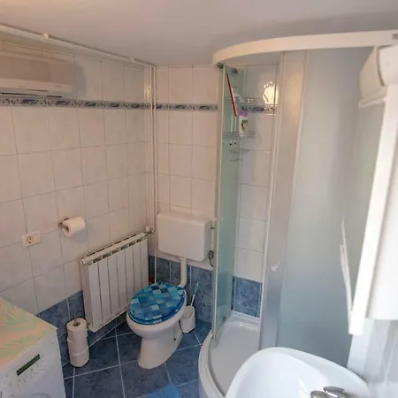 Apartma Bajc *